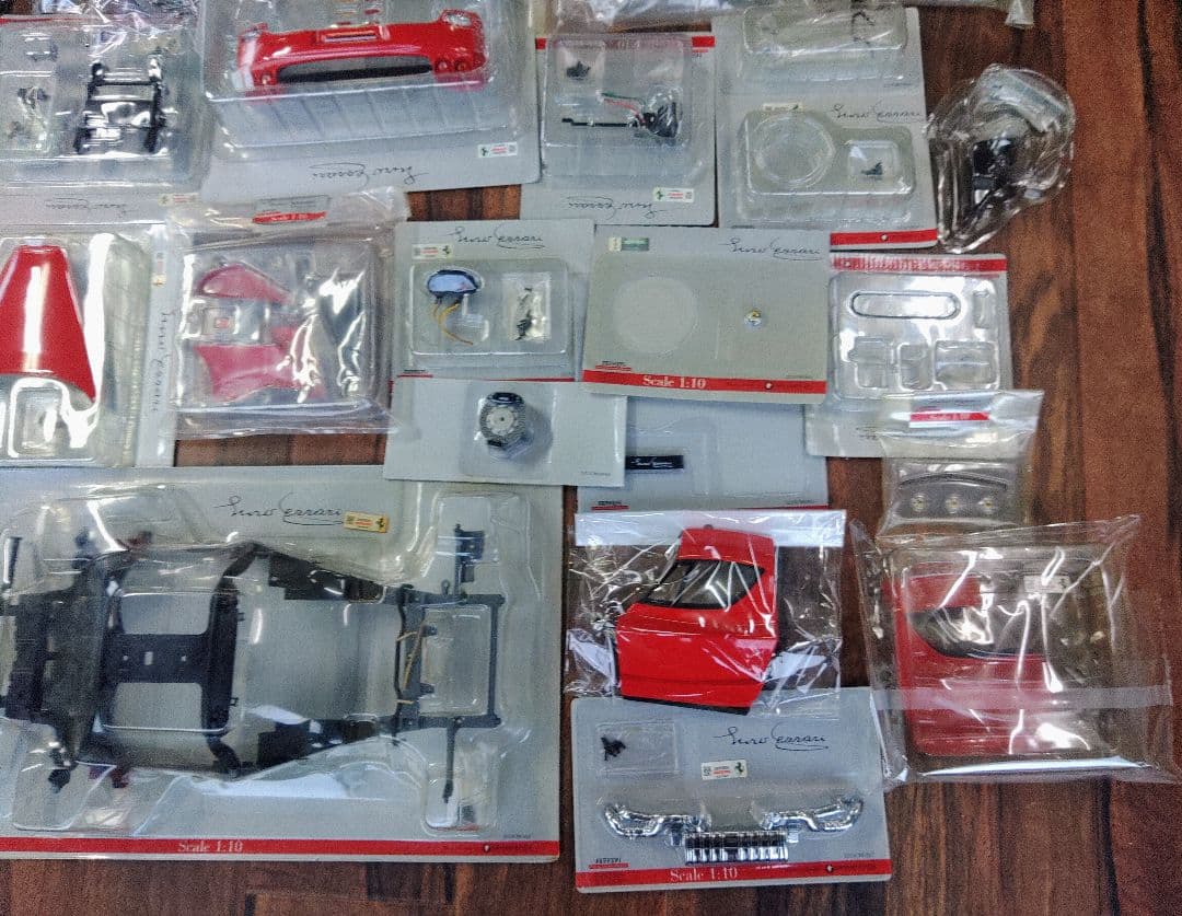 部品まとめ売り！デアゴスティーニ　週刊　エンツォフェラーリ1/10　パーツ