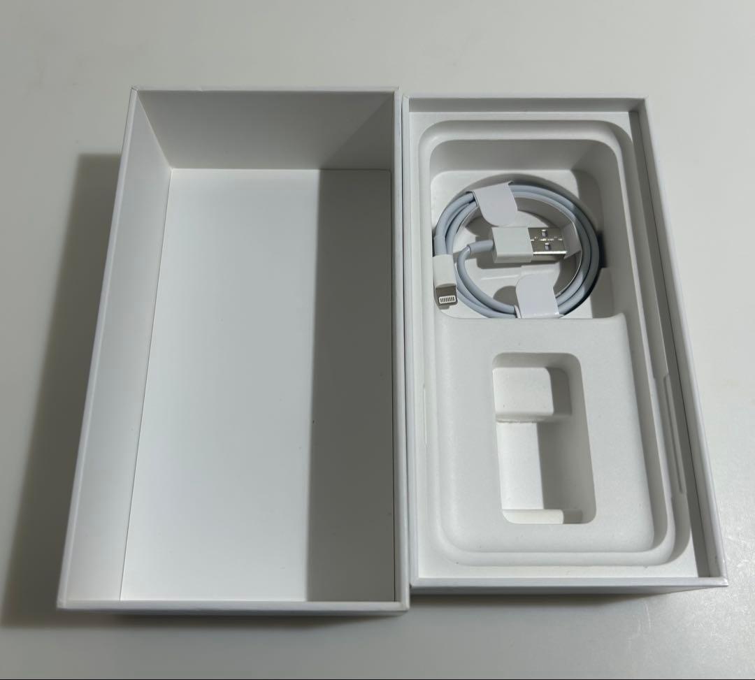 iPhone X 256GB ホワイト　ケーブル付き