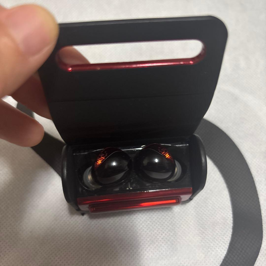 TE-J2-666 ワイヤレスイヤホン HYDEコラボモデル