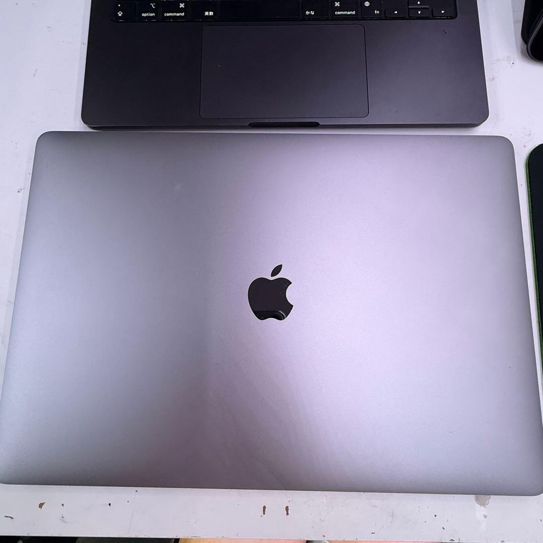 MacBookPro 16インチ 2019モデル i7搭載　16GB/1TB