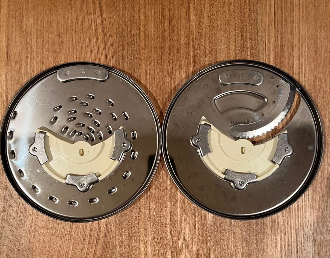 Cuisinart フードプロセッサー ブラッシュステンレス