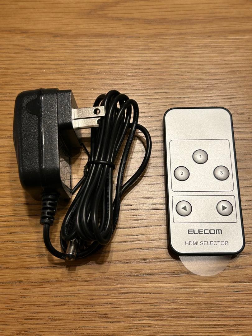 エレコム　HDMI切替機3ポート3入力出力DH-SW4KP31BK ELECOM