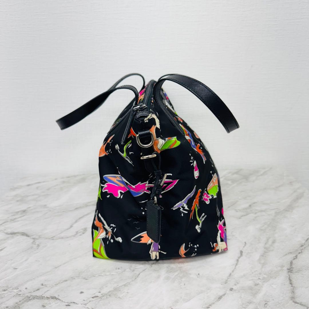✨PRADA✨プラダ✨三角ロゴプレート✨ブラック✨ナイロン✨ハンドバッグ✨