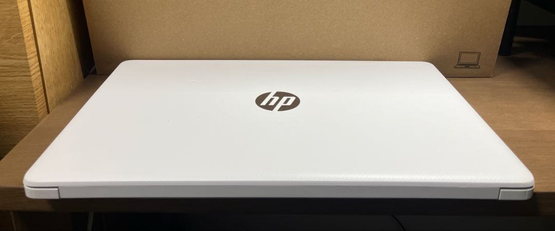 HP Laptop 15.6インチ メモリ8GB SSD256GB