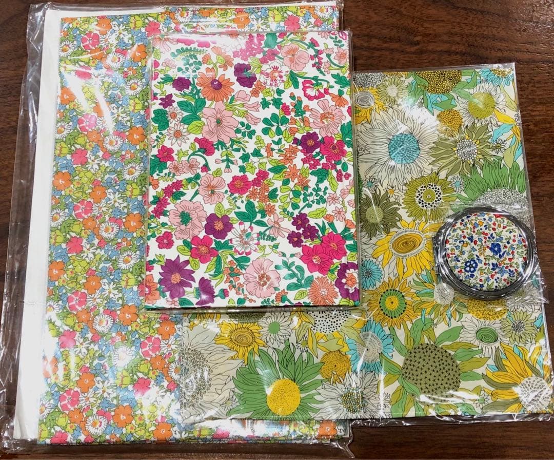 【リバティプリントでハンドメイド】セット : ファイル・特典・本誌8冊