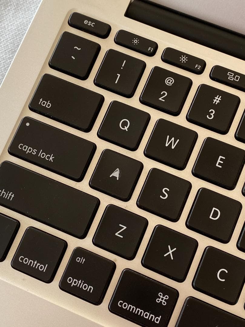 MacBook本体 MacBook Air 11\" Mid2013 1.7GHz 8GB 128GB