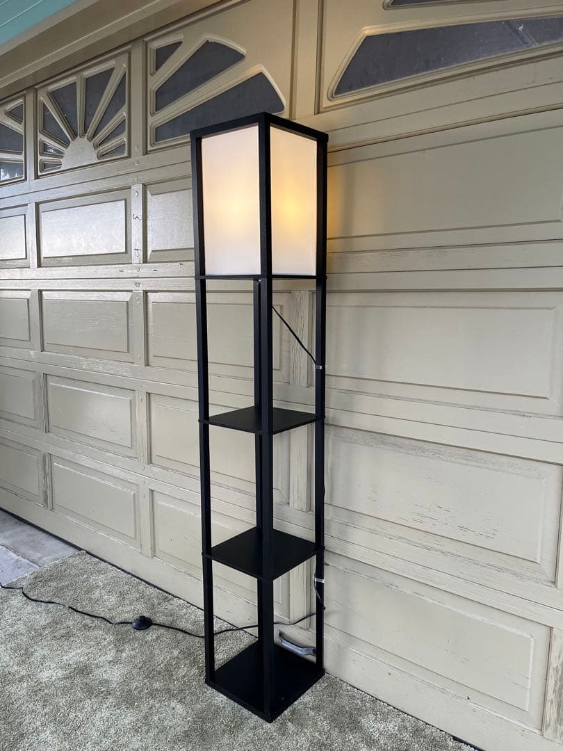 スタンドライト北欧照明棚付きフロアライト