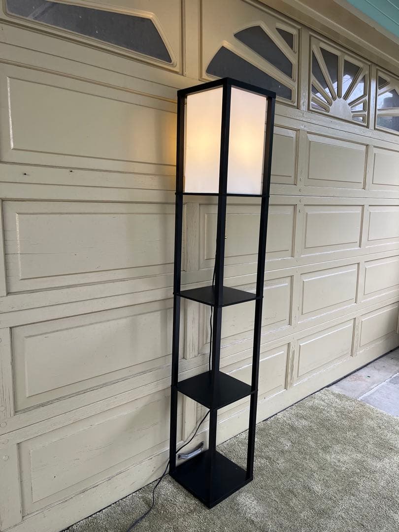 スタンドライト北欧照明棚付きフロアライト