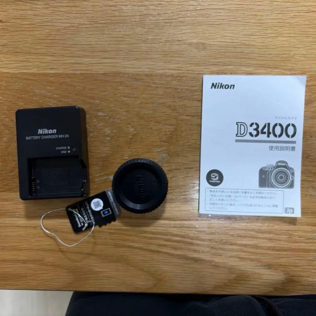 Nikon デジタルカメラ　D3400