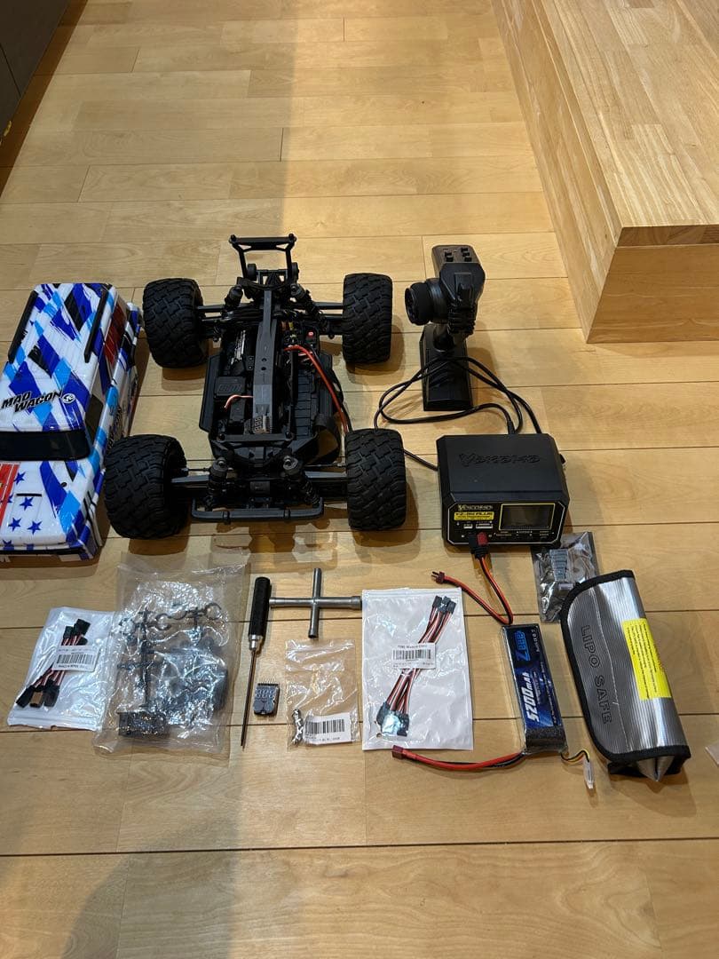 マッドワゴン　レディセット　京商