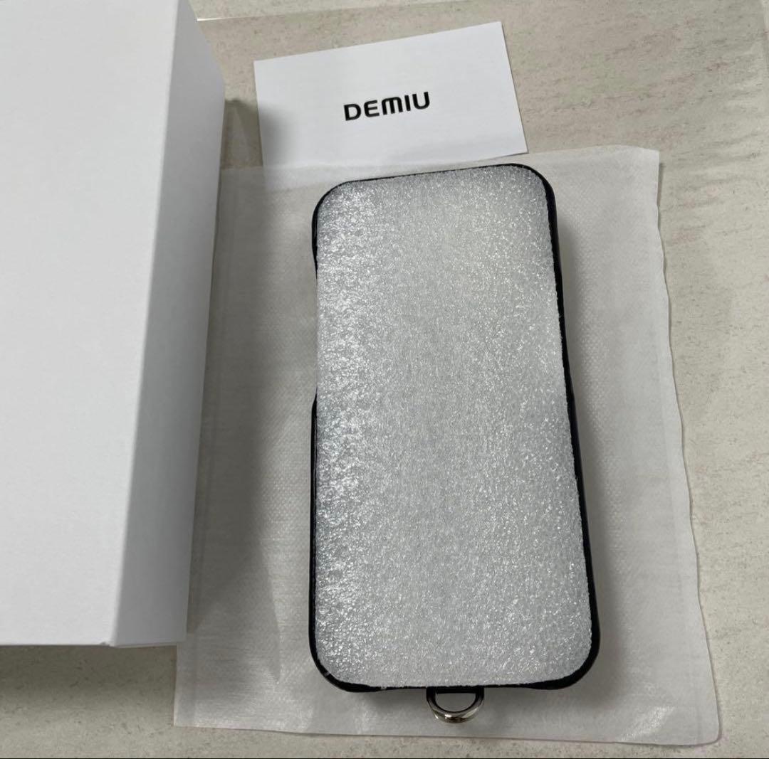 新品未使用　DEMIU デミュウ 手帳型ケースiphone14pro 箱付き