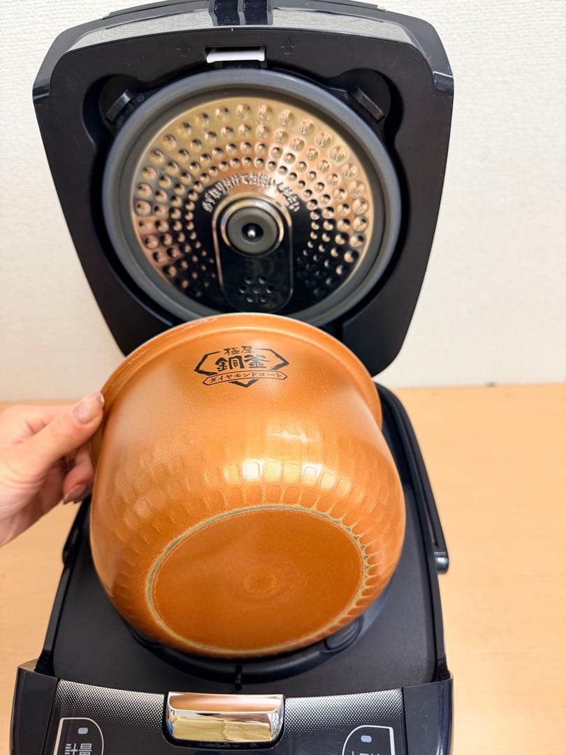 アイリスオーヤマ IH炊飯器KRC-IC30-B 3合炊き 銅釜 2018年製