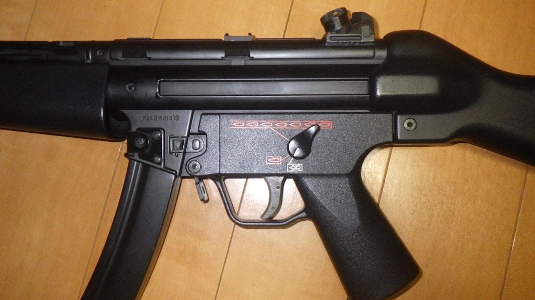 東京マルイ　MP5 A4（１８禁）ハイスピードカスタム改（初速８３ｍ／ｓ）