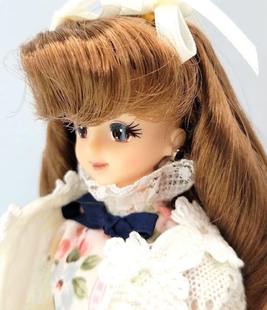 ■リカちゃんキャッスルオリジナル　バースデー　ジェニー