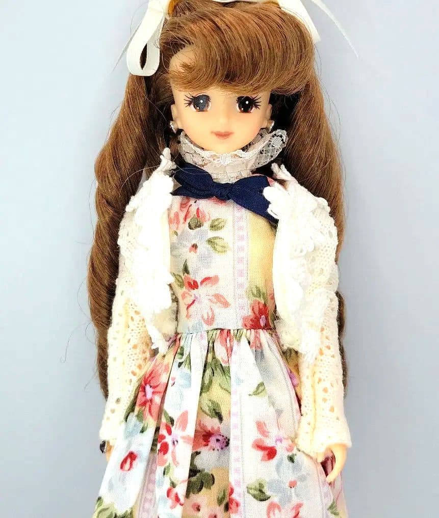 ■リカちゃんキャッスルオリジナル　バースデー　ジェニー