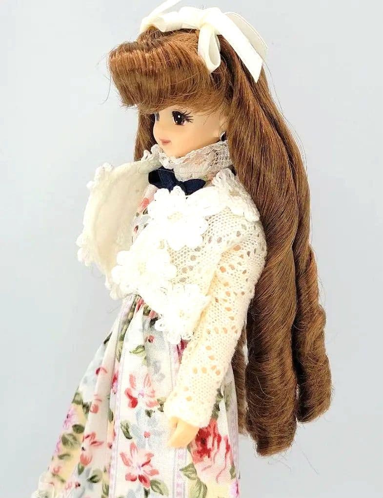 ■リカちゃんキャッスルオリジナル　バースデー　ジェニー