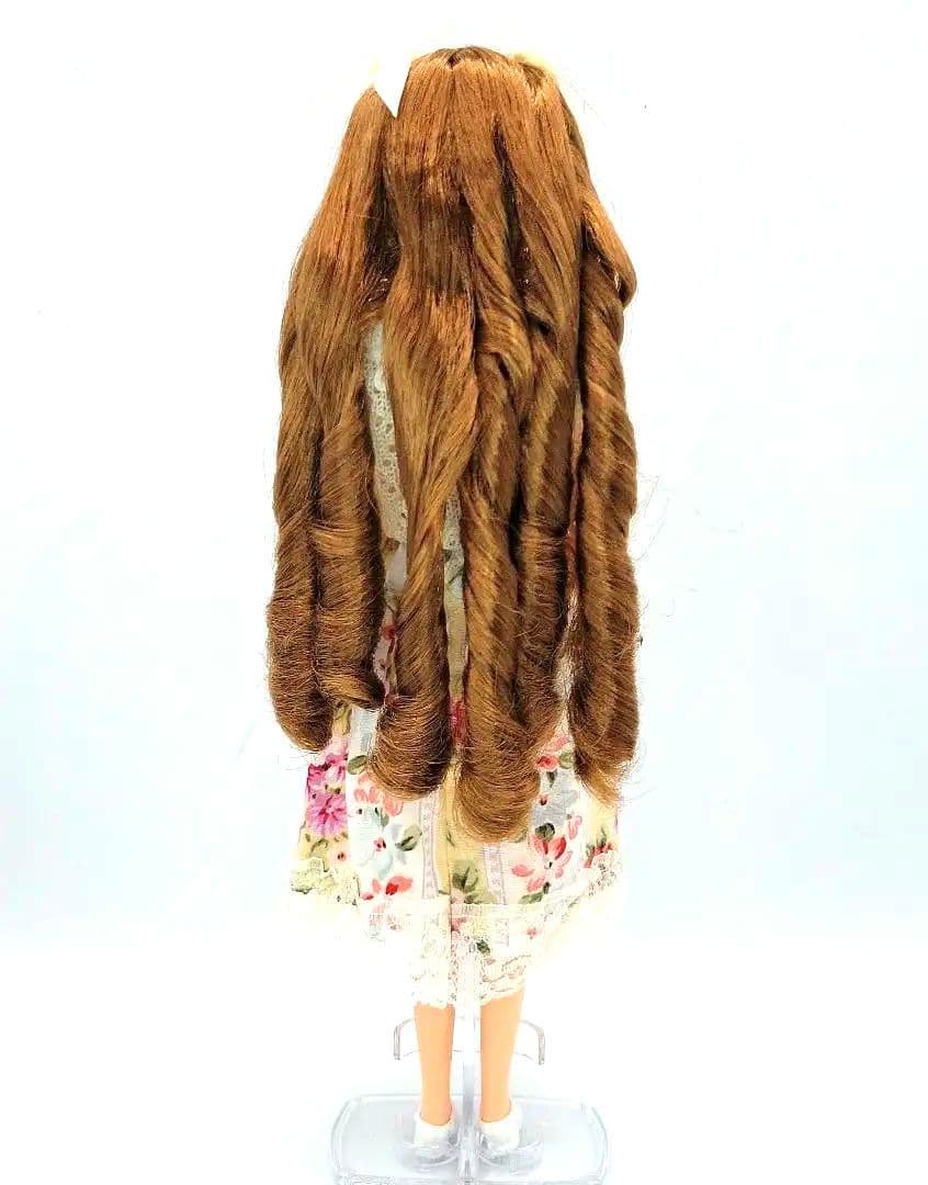 ■リカちゃんキャッスルオリジナル　バースデー　ジェニー