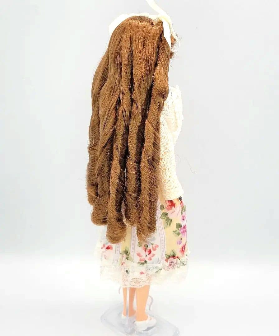 ■リカちゃんキャッスルオリジナル　バースデー　ジェニー