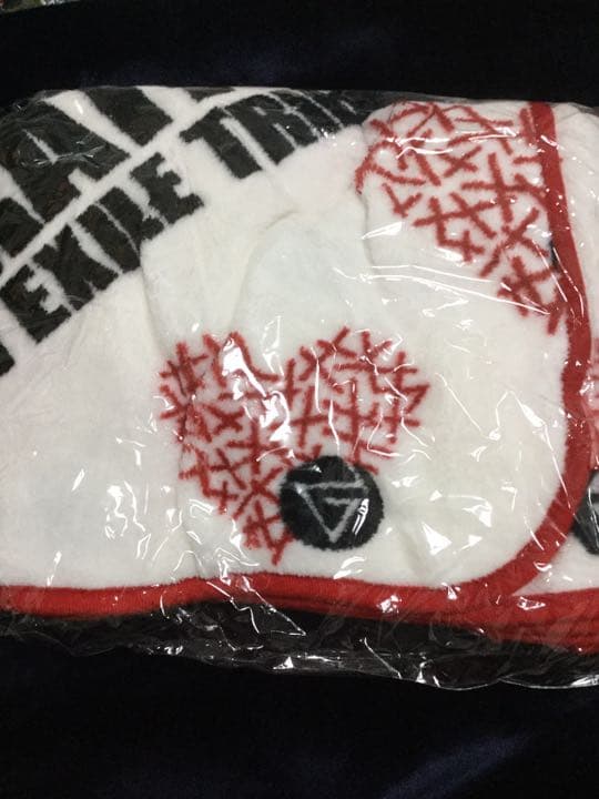 GENERATIONS MAD CYCLONE ブランケット