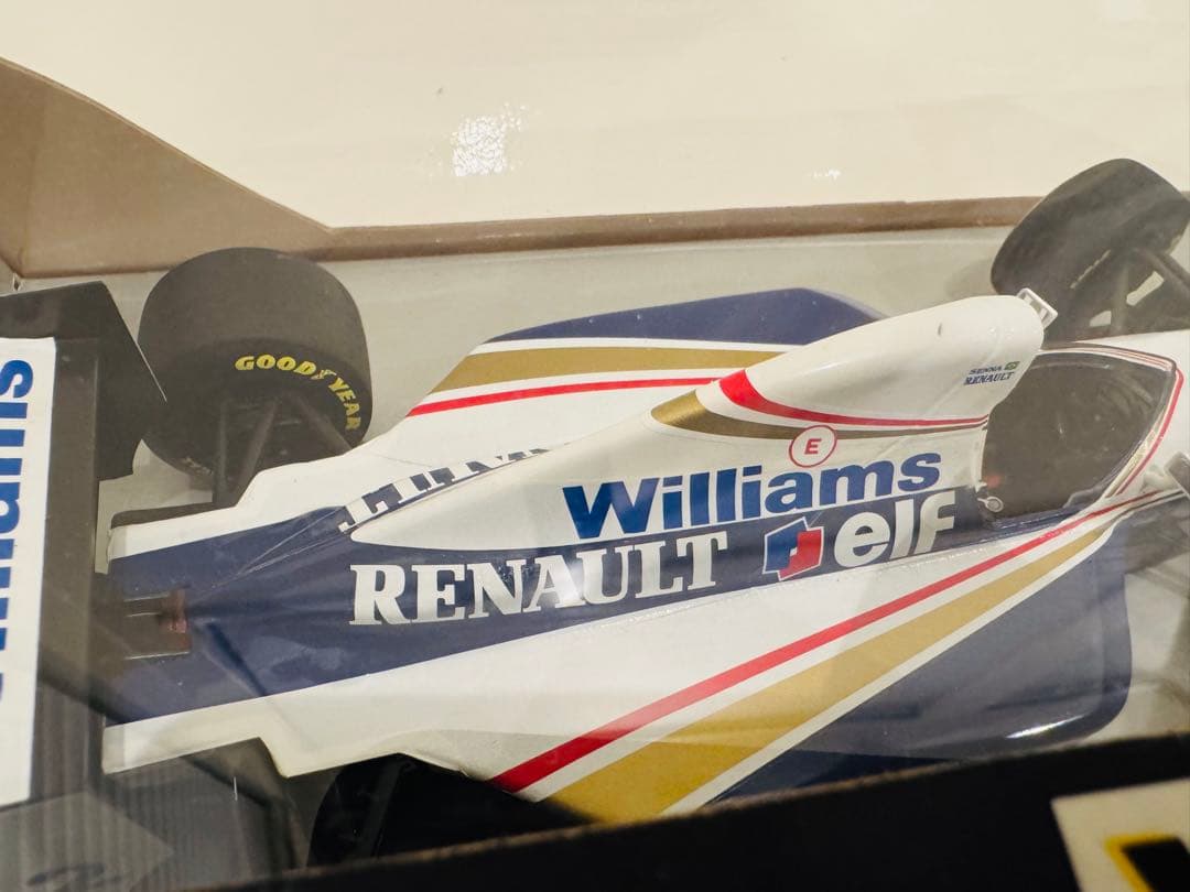 1/18 Williams RENAULT FW15 アイルトン・セナ