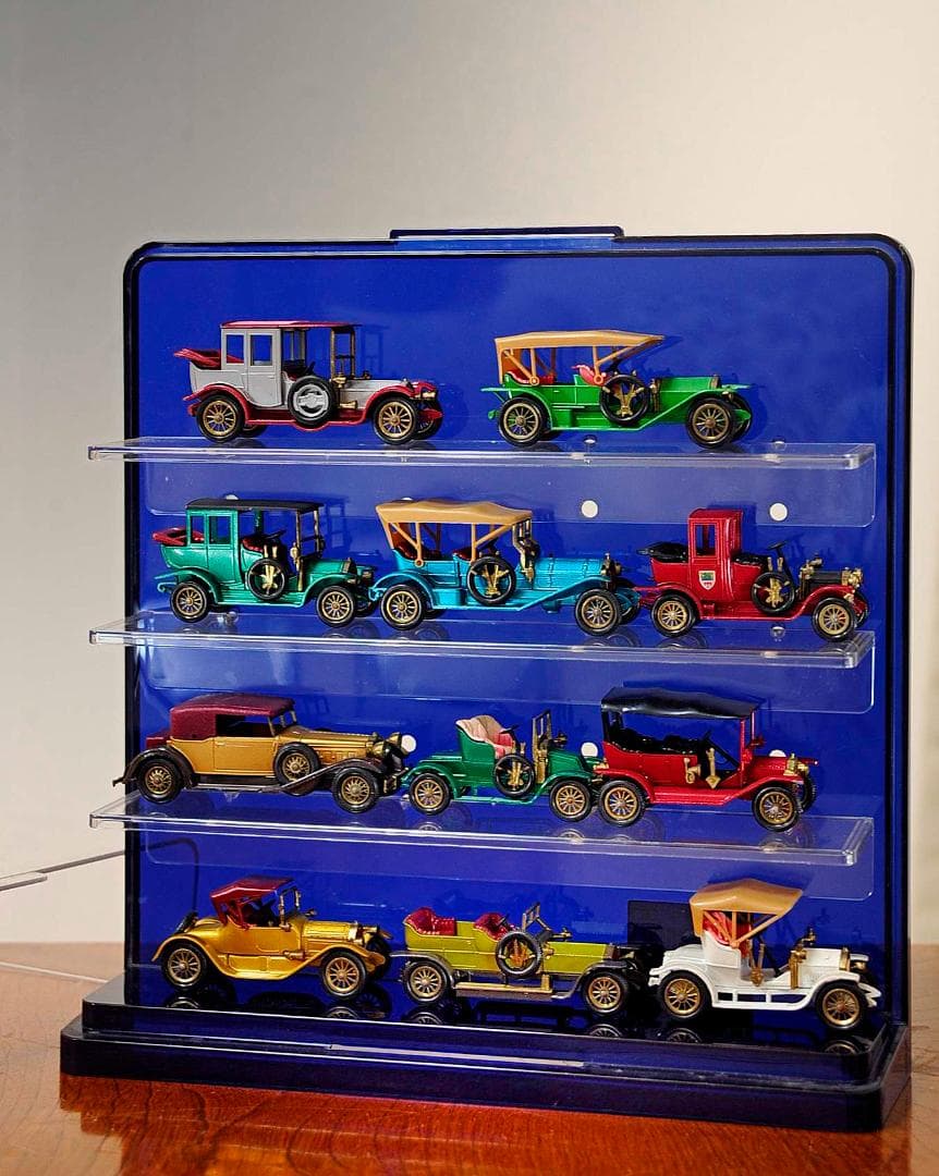 ★MATCHBOX　ミニカー クラシックカーコレクション集飾りケース♪