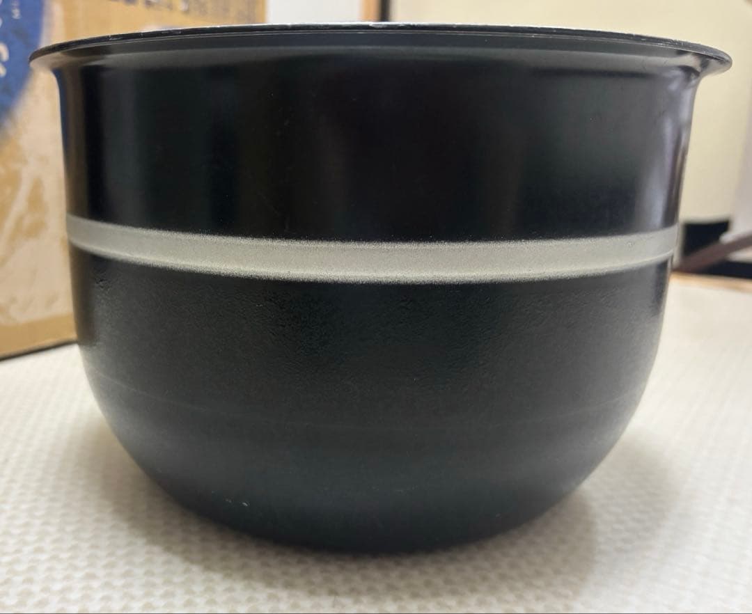 象印 圧力IH炊飯器 一升炊き ZOJIRUSHI NP-NU18