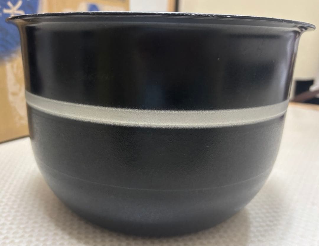 象印 圧力IH炊飯器 一升炊き ZOJIRUSHI NP-NU18