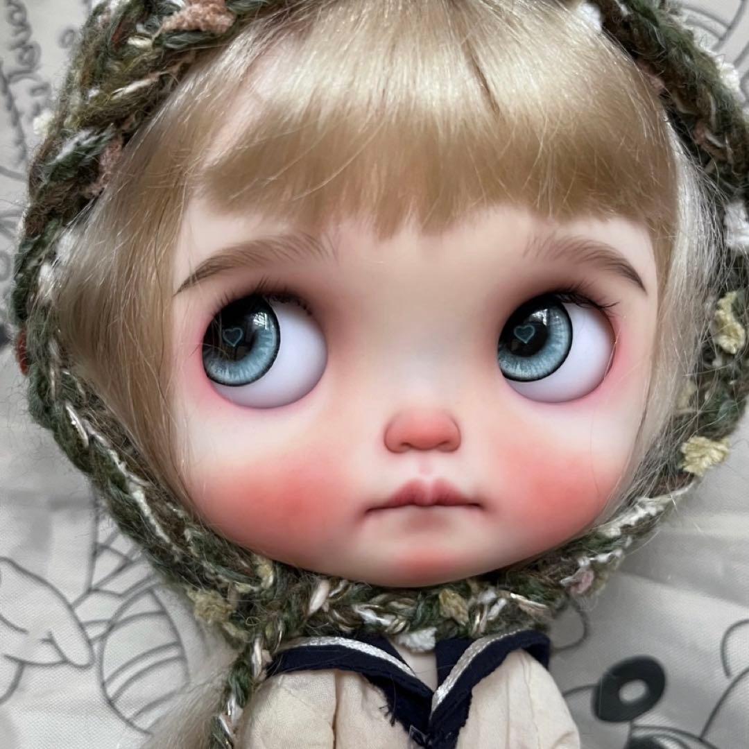 カスタムブライス 海外作家様 幼い 下唇を噛む かわいい 純粋 いい子ちゃん