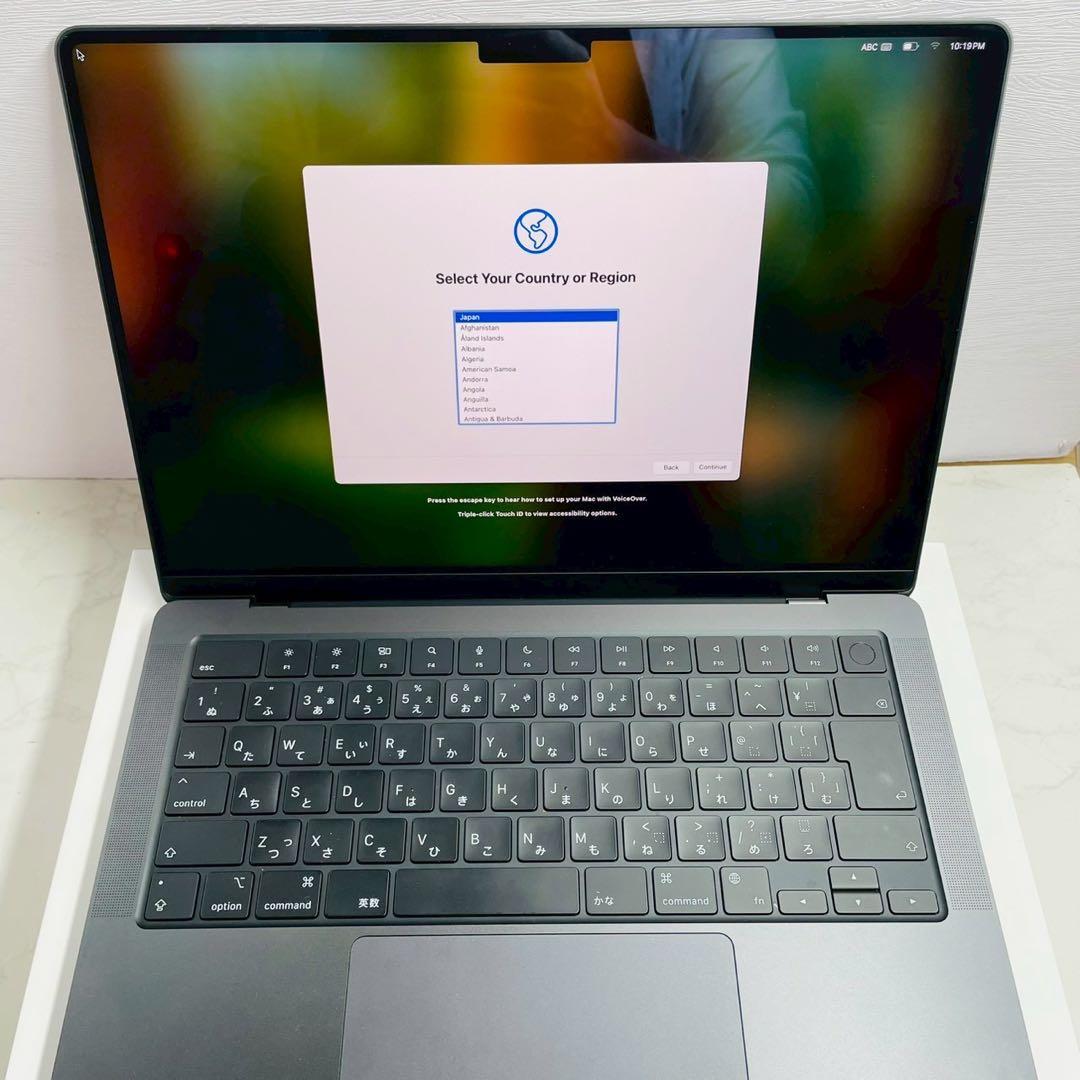 Macbook Pro M4 Pro 14インチ 2024 48GB 1TB
