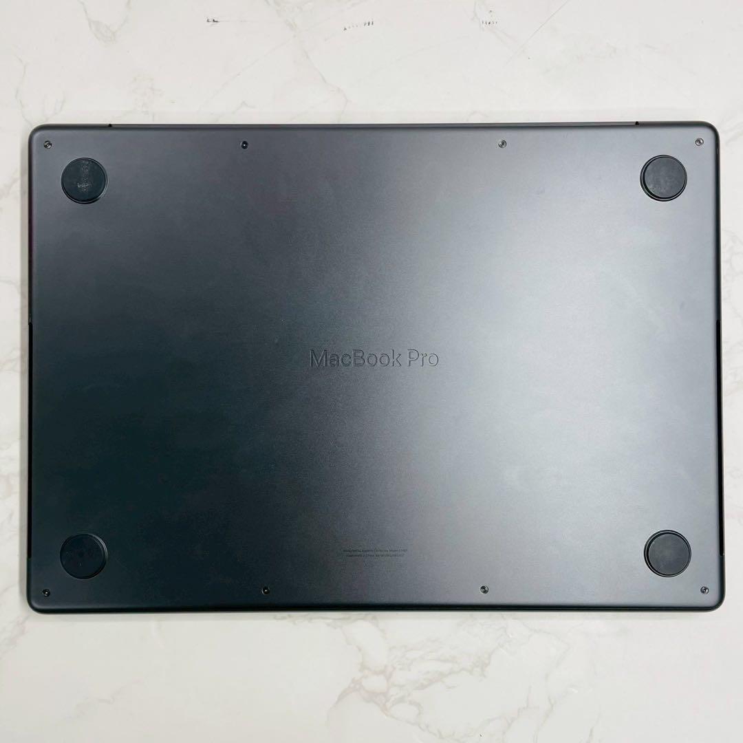Macbook Pro M4 Pro 14インチ 2024 48GB 1TB