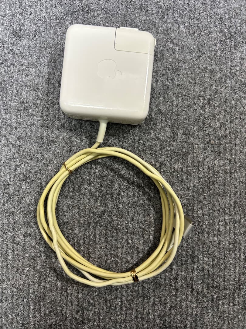 Macbook Air Corei5 1.6Ghz 11インチ 最終2016年製