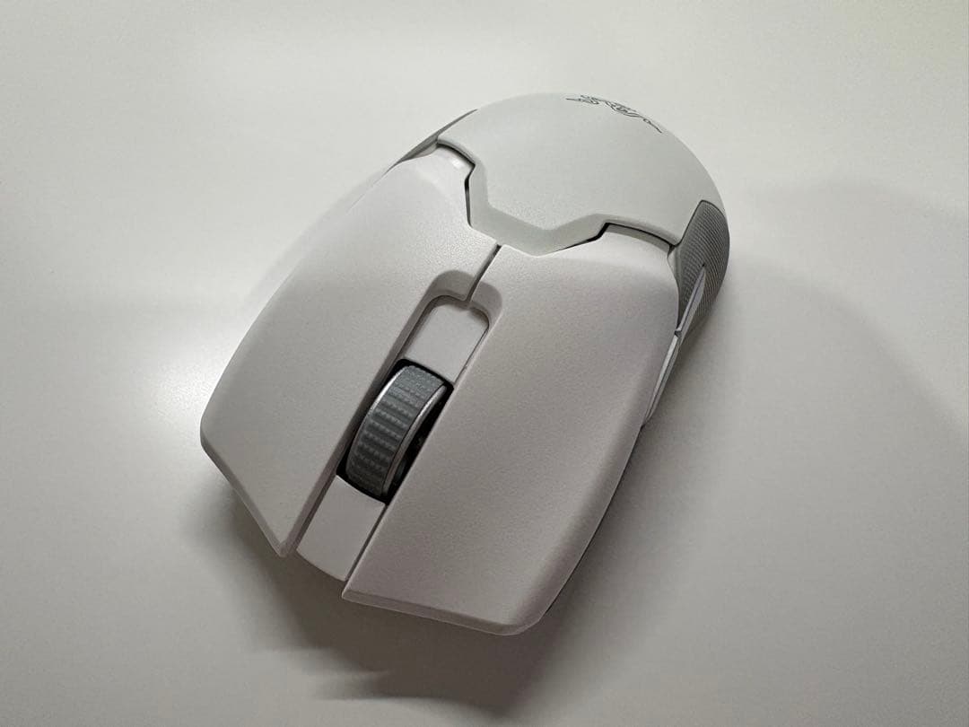 Razer Viper Ultimate Mercury ゲーミングマウス
