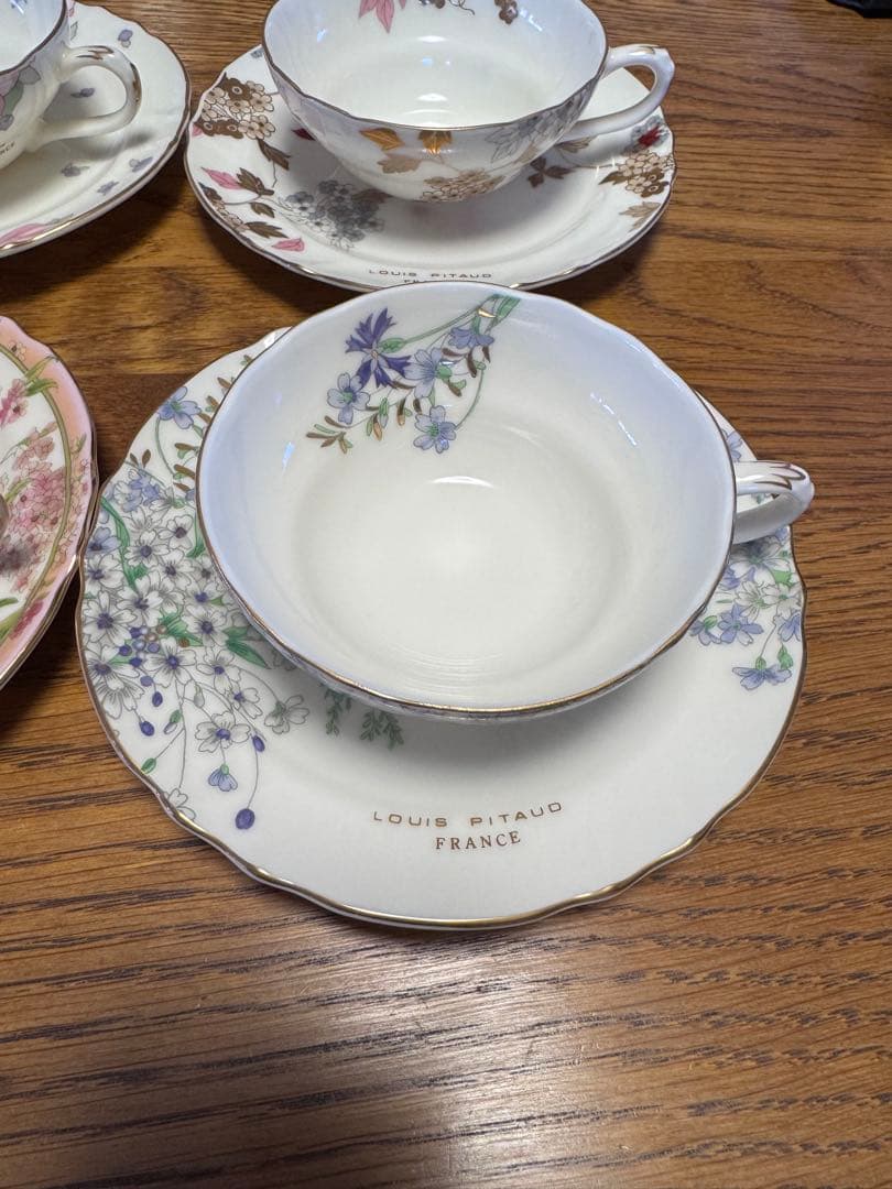 Louis Pitaud 5脚ティーカップセット