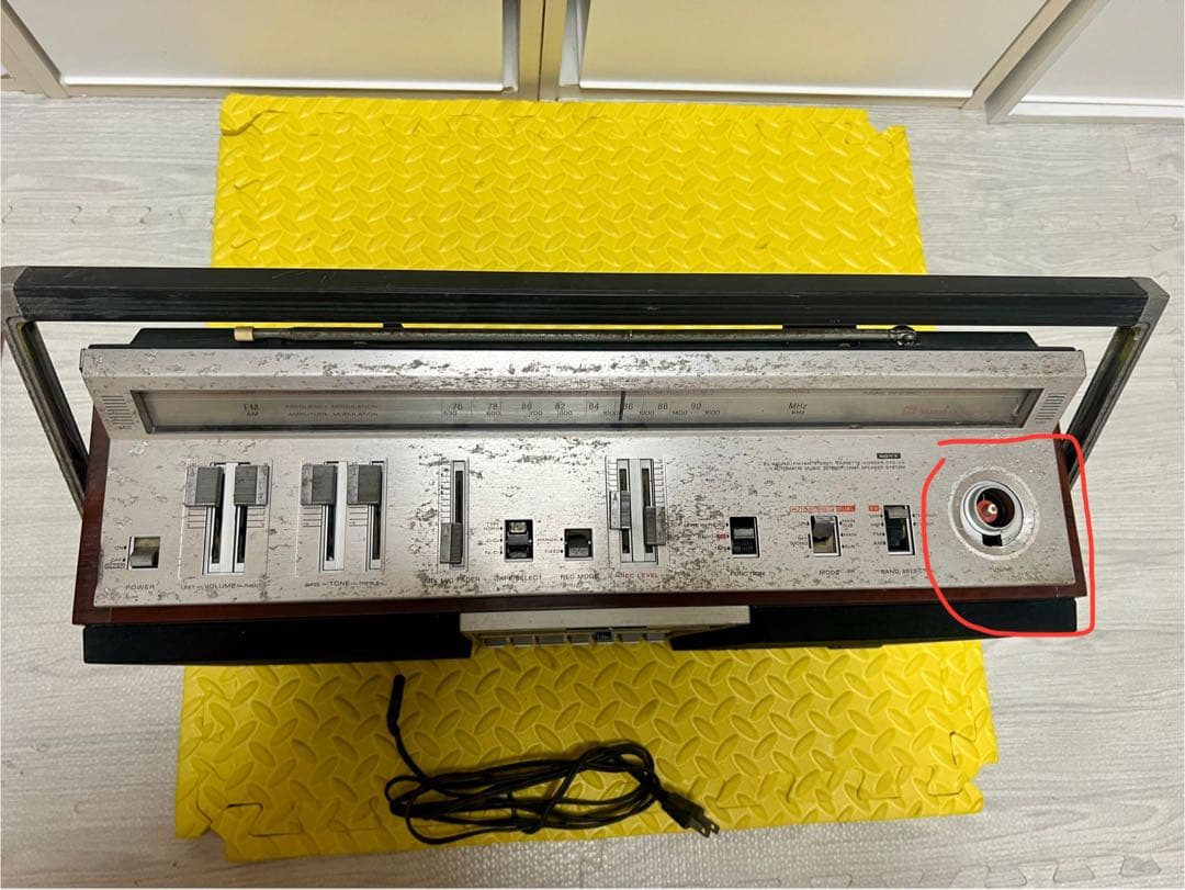 SONY CFS-V8 ステレオラジオカセット STEREO ZILBA'P