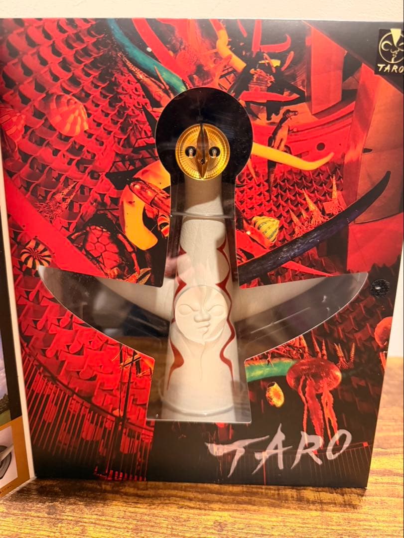 1/350 太陽の塔 塗装済完成モデル 完成品 フィギュア 海洋堂