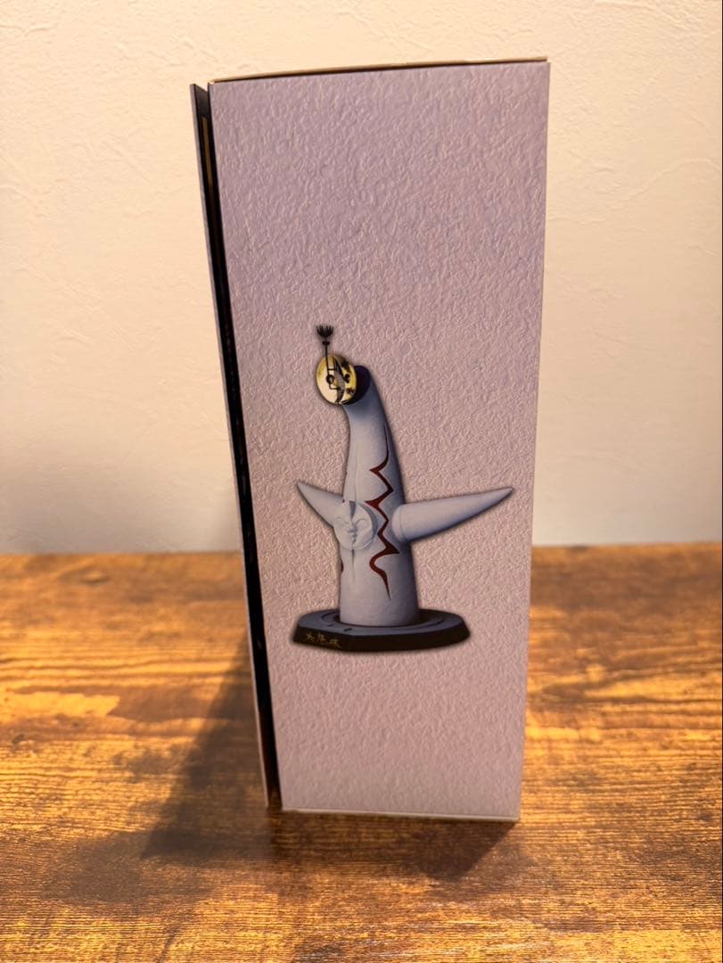 1/350 太陽の塔 塗装済完成モデル 完成品 フィギュア 海洋堂