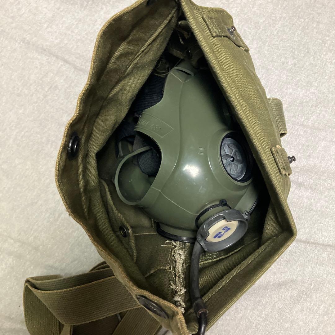 米軍 M40ガスマスク M9A1ガスマスクケース　ガスマスクバッグ 2品売り。