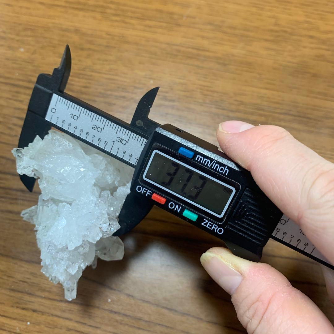 天然石トマスゴンサガ産水晶クラスター