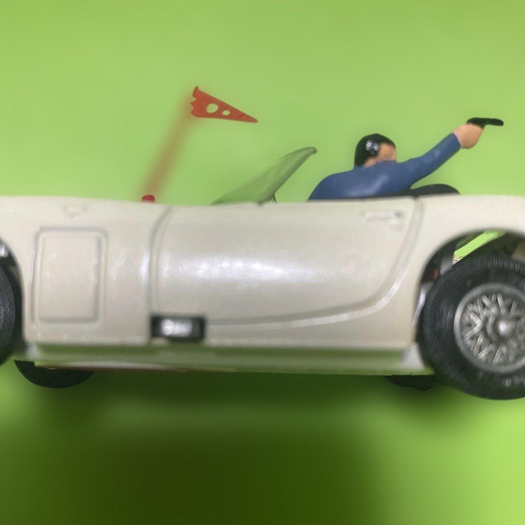 007★ミニカー★ボンドカー★ジェームズボンド★007は二度死ぬ★英国コーギー