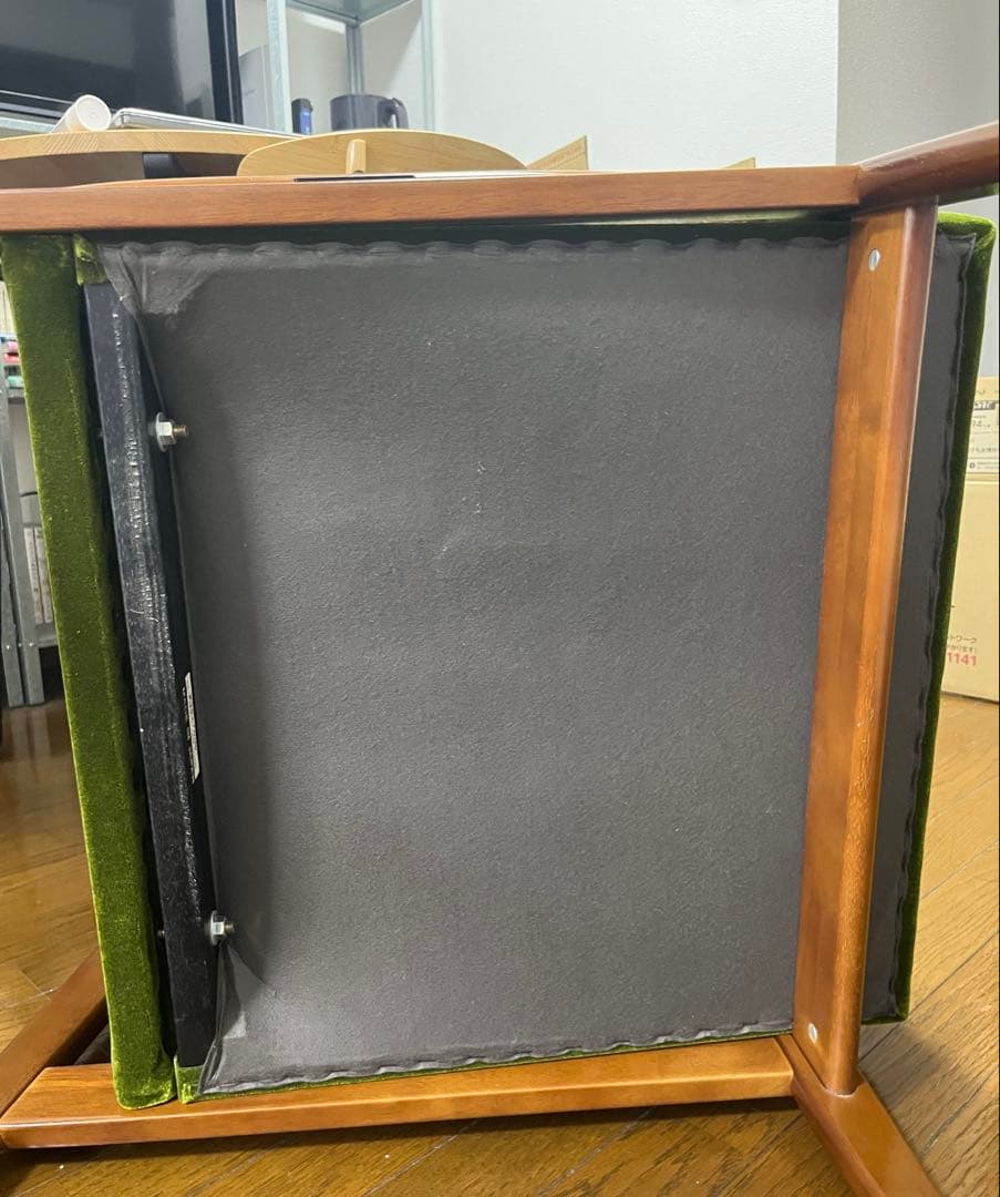 【たのメル送料込み】カリモク60 Kチェア　1シーター　モケットグリーン