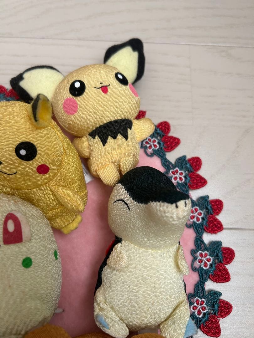 ポケモン　ちりめん　お手玉　ピカチュウ　チコリータ　ヒメグマ　マリル　ヒノアラシ