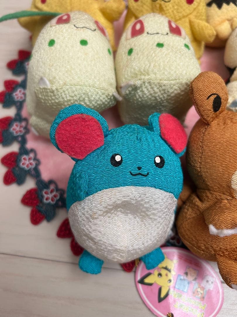 ポケモン　ちりめん　お手玉　ピカチュウ　チコリータ　ヒメグマ　マリル　ヒノアラシ