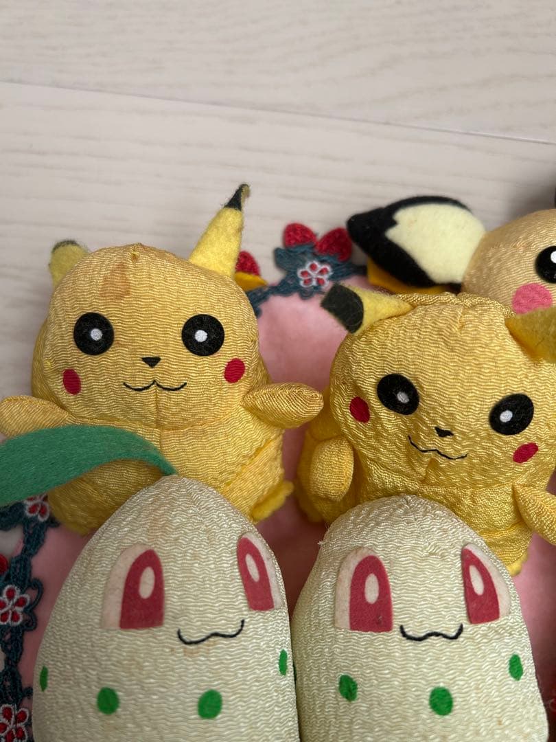 ポケモン　ちりめん　お手玉　ピカチュウ　チコリータ　ヒメグマ　マリル　ヒノアラシ