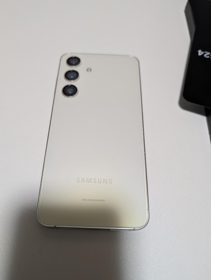 Galaxy S24 256GB AnberYellow simフリー 北米版