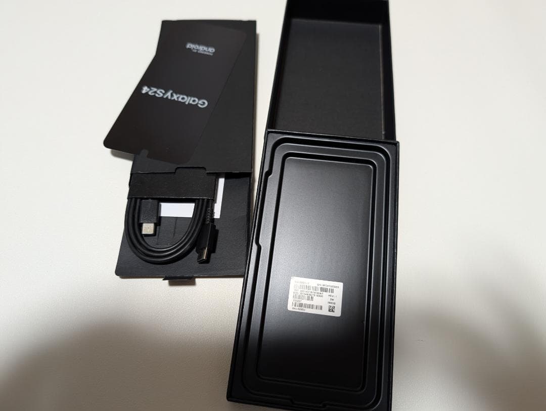 Galaxy S24 256GB AnberYellow simフリー 北米版