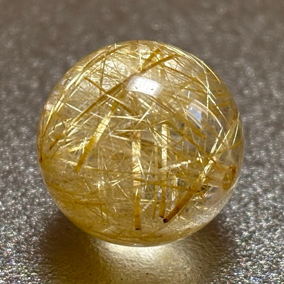 極上　ギラギラ　タイチンルチルクォーツ　Ｋ738