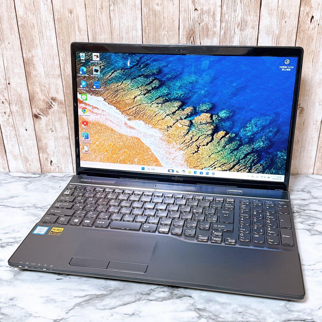 【美品】すぐ使えるパソコンPC 高性能i7＆メモリ16GB/高速SSD✨カメラ
