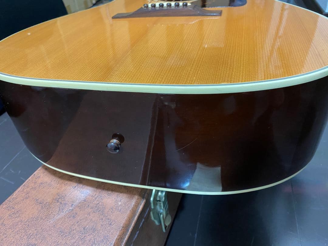 アコースティックギター　Gibson