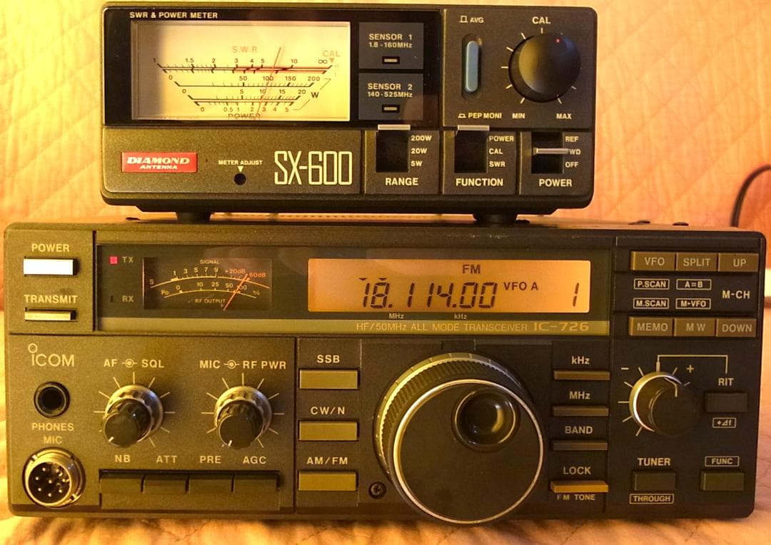 ICOM IC-726 HFトランシーバー
