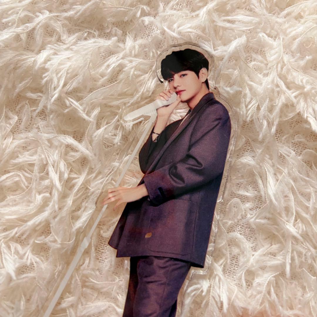 BTS V テテ アクスタ アクリルスタンド 2点セット